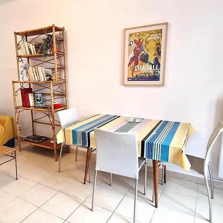 4 Pers En Centre-ville, Proche - Fr-1-309-517 * Баньюль-сюр-Мер