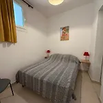 4 Pers En Centre-ville, Proche - Fr-1-309-517 *