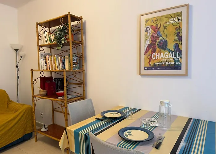 Holiday home 4 Pers En Centre-ville, Proche - Fr-1-309-517